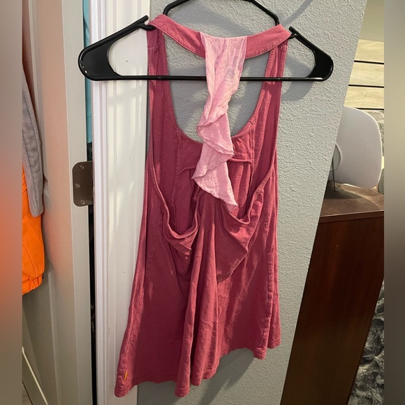 Lucy Tank Top - Picture 2 of 3